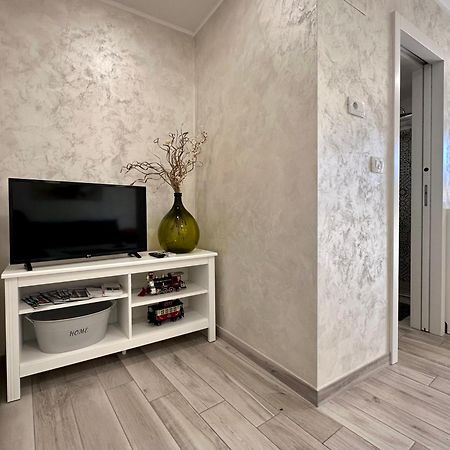 App Parenzana Lägenhet Grožnjan Exteriör bild
